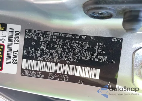 2012 Toyota Sequoia Platinum 5.7L V8 из США, поврежденный, VIN 5TDDW5G15CS064919